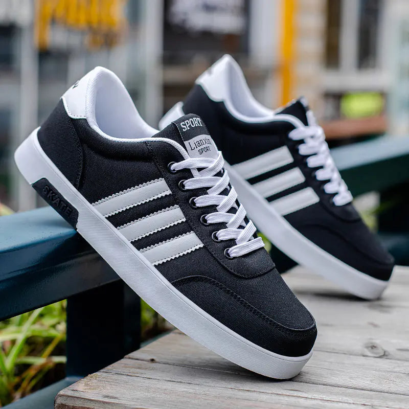 Men's Breathable Flyknit Casual Sports Running Shoes
