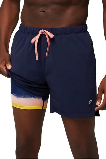 Fabletics Herren The One Short (gefüttert), für Training und Schwimmen, leicht, schnelltrocknend, mit Reißverschlusstasche, dehnbar, gewebt, 17,8 cm Innennaht, XL, Schwarz